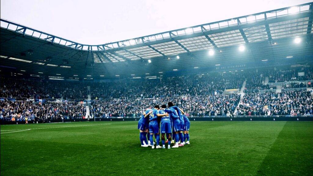 Birmingham City team huddle before the Swansea City game